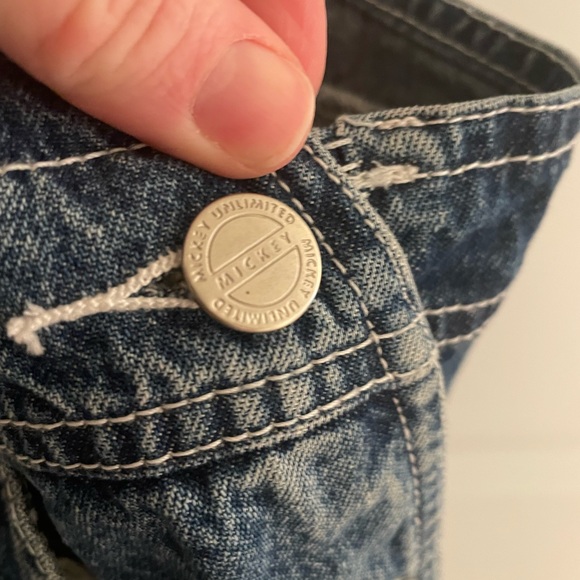 Vintage Mickey Unlimited Plus Size Denim Short Overalls Embroidered Mickey 26 28 - Picture 6 of 8